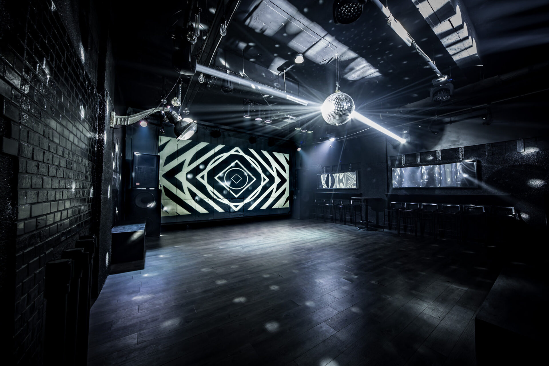 cube_roppongi_club_event_space_party_studio_dj_live_dance_exhibition_hq-03